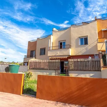 Adosado Con Vistas Al Mar Desde La Piscina Con Bbq